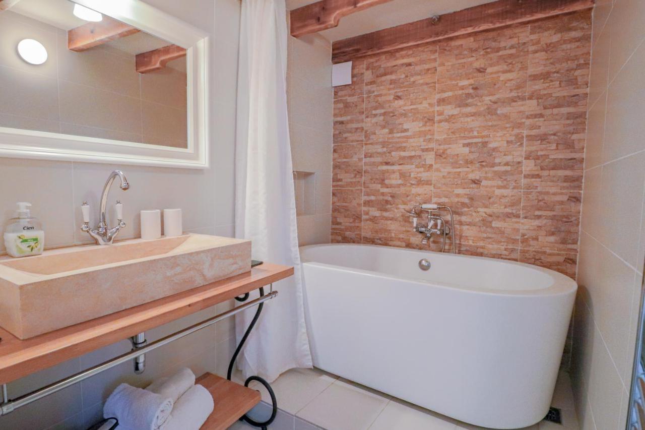 Apartmán Duplex Au Coeur Du Vieil Antibes Exteriér fotografie