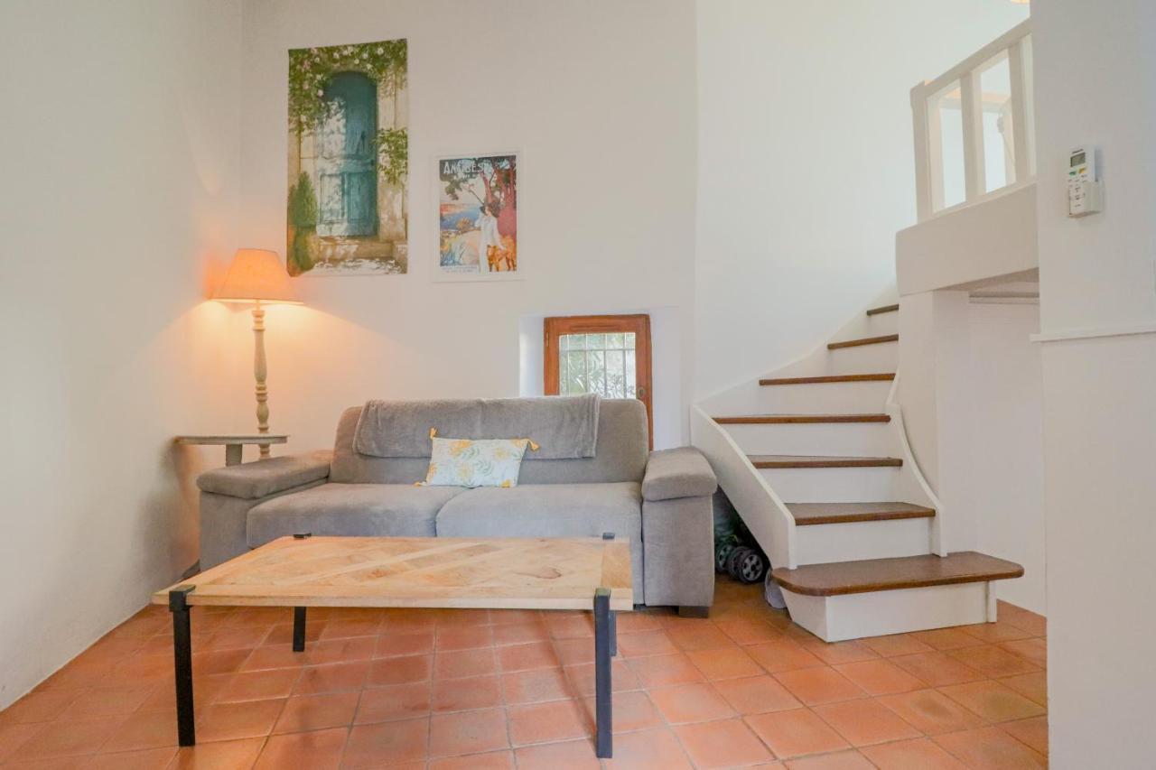 Apartmán Duplex Au Coeur Du Vieil Antibes Exteriér fotografie